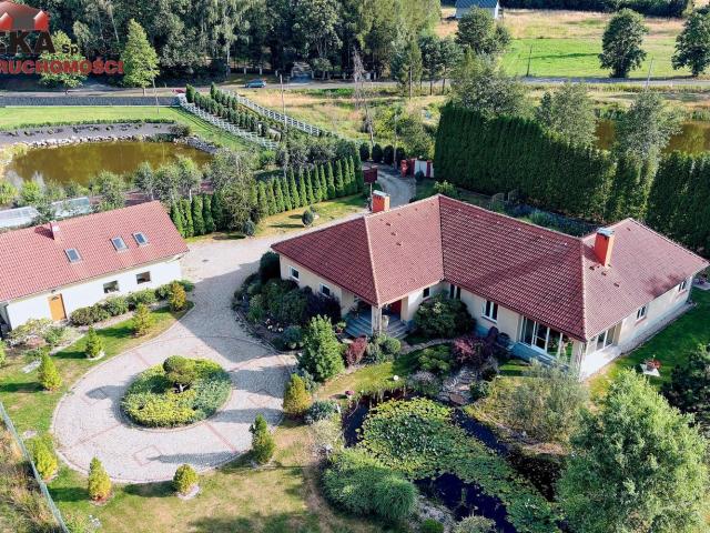Dom na sprzedaż 4 pokoje karkonoski, 305 m2, działka 20000 m2