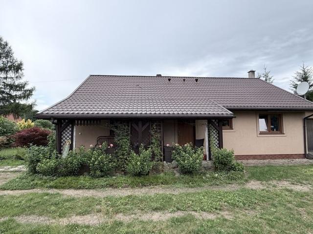 Dom na sprzedaż 4 pokoje lubiński, 134,10 m2, działka 1325 m2