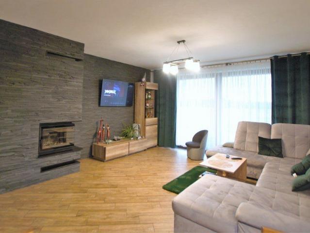 Dom na sprzedaż 4 pokoje Łopuszno, 153,31 m2, działka 3740 m2