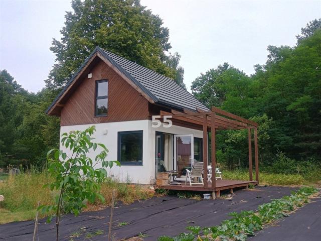 Dom na sprzedaż 4 pokoje poddębicki, 50 m2, działka 2479 m2
