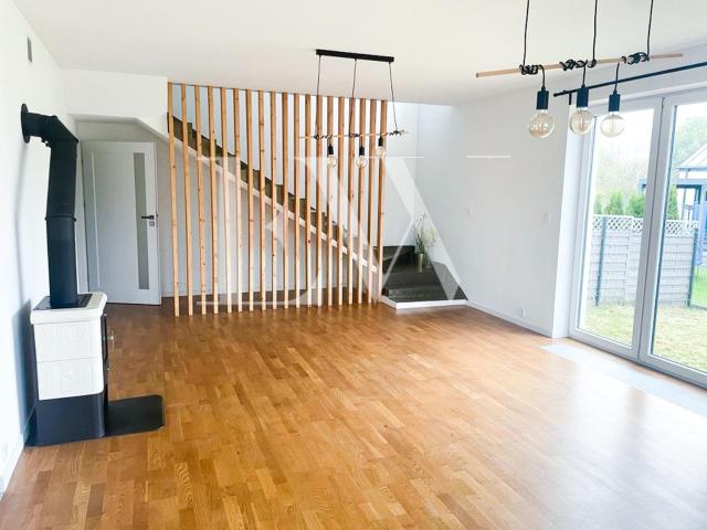 Dom na sprzedaż 4 pokoje Pruszków, 130 m2, działka 300 m2