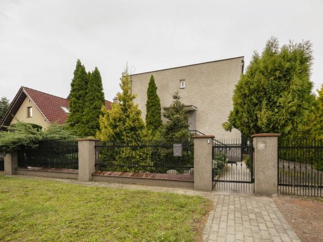 Dom na sprzedaż 4 pokoje Reda, 154,40 m2, działka 455 m2