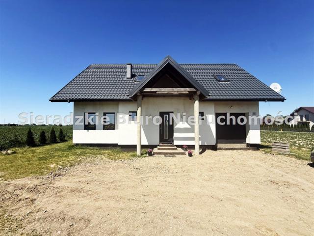 Dom na sprzedaż 4 pokoje sieradzki, 144,60 m2, działka 5660 m2