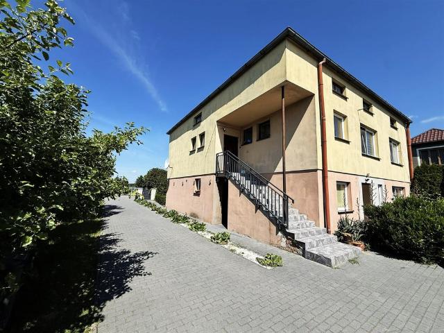 Dom na sprzedaż