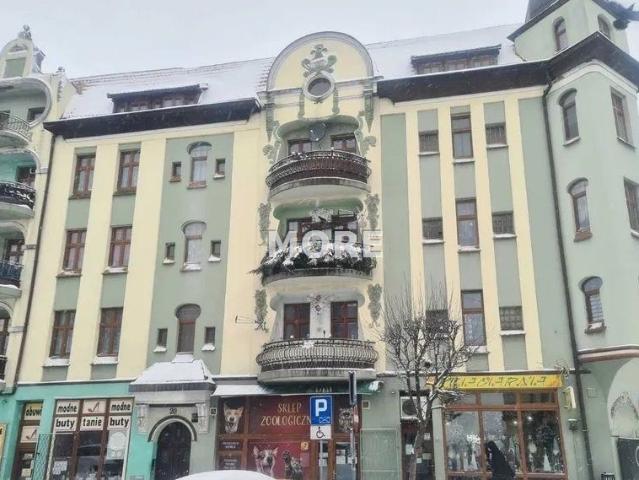 Dom na sprzedaż 50 pokoi toruński, 1582 m2, działka 550 m2