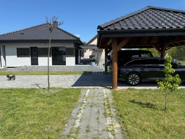 Dom na sprzedaż