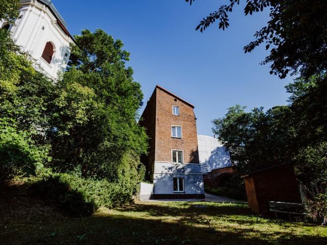 Dom na sprzedaż