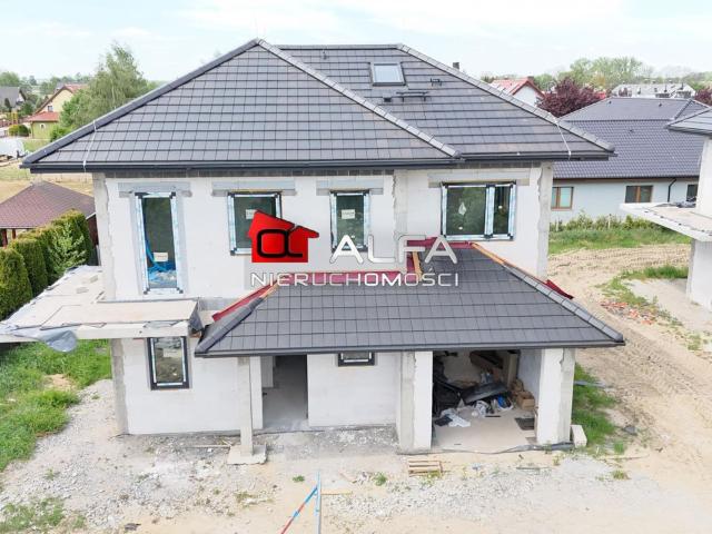 Dom na sprzedaż