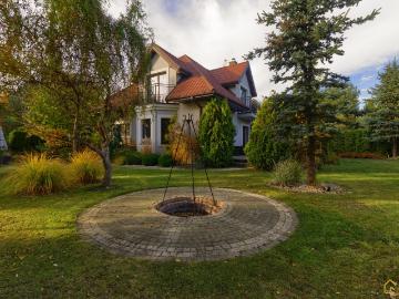 Dom na sprzedaż