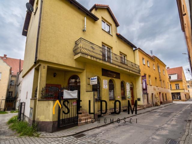 Dom na sprzedaż