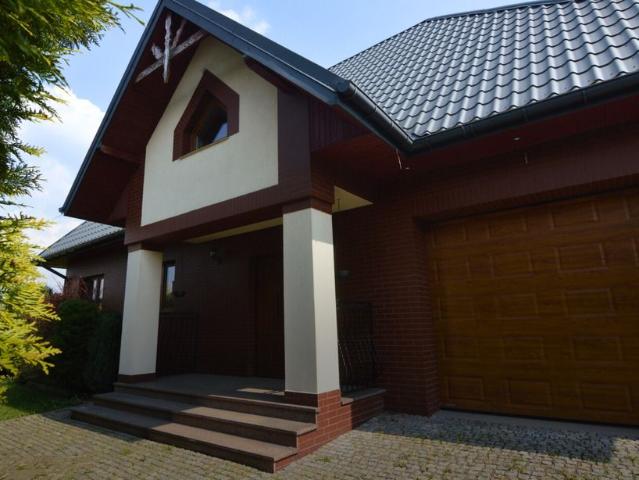 Dom na sprzedaż 5 pokoi nowosądecki, 254,50 m2, działka 1300 m2
