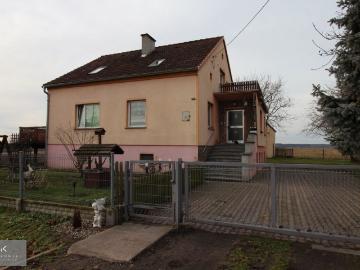 Dom na sprzedaż 5 pokoi oleśnicki, 150 m2