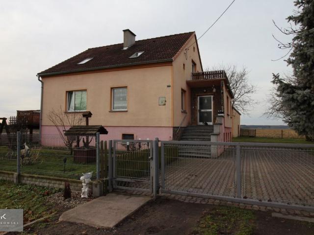 Dom na sprzedaż 5 pokoi oleśnicki, 150 m2