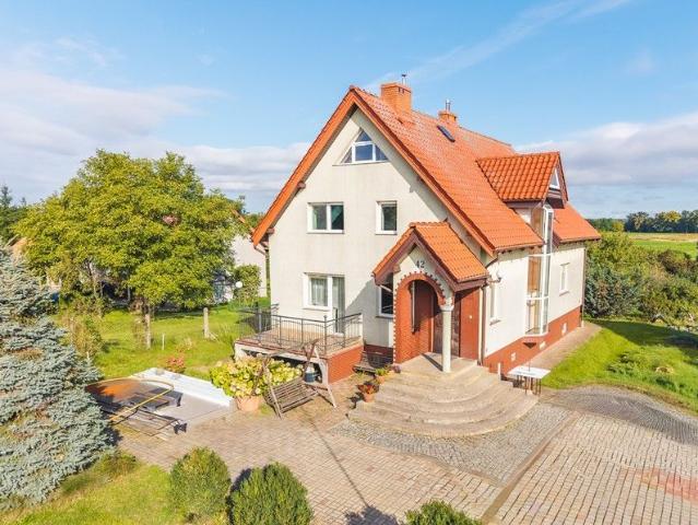 Dom na sprzedaż 5 pokoi olsztyński, 198,10 m2, działka 4914 m2