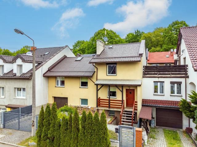 Dom na sprzedaż 5 pokoi Żory, 127 m2, działka 251 m2
