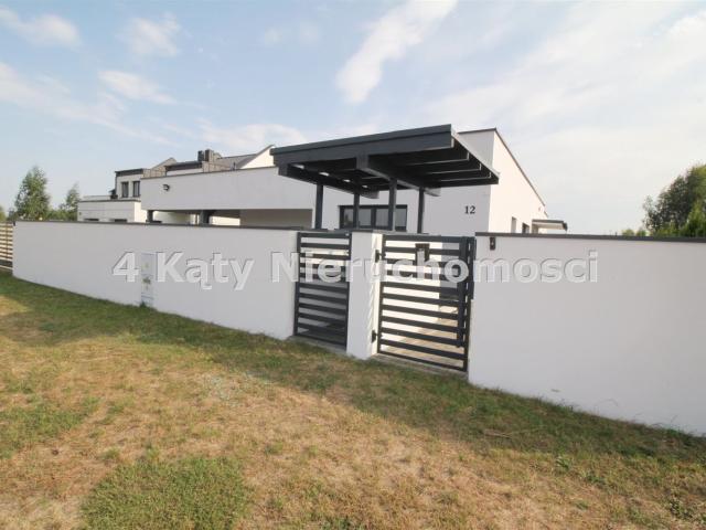 Dom na sprzedaż 5 pokoi Ostrów Wielkopolski, 173,50 m2, działka 970 m2