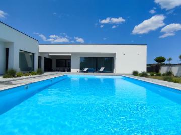 Dom na sprzedaż 5 pokoi Biłgoraj, 342 m2, działka 2950 m2