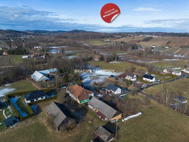 Dom na sprzedaż 5 pokoi bocheński, 355 m2, działka 700 m2