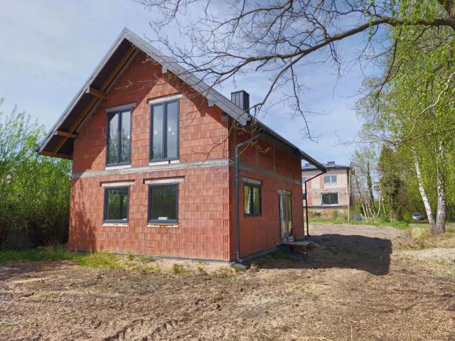 Dom na sprzedaż 5 pokoi Częstochowa, 110 m2, działka 700 m2