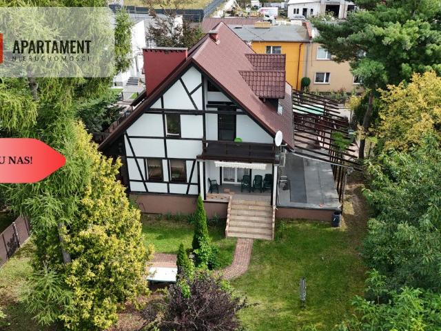 Dom na sprzedaż 5 pokoi Chodzież, 258 m2, działka 895 m2