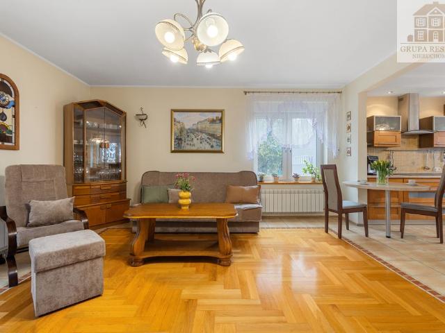 Dom na sprzedaż 5 pokoi kaliski, 195,50 m2, działka 740 m2