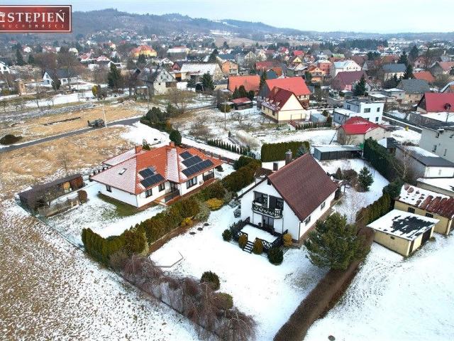 Dom na sprzedaż 5 pokoi karkonoski, 181,70 m2, działka 1269 m2