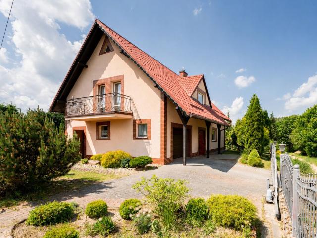 Dom na sprzedaż 5 pokoi kartuski, 216,60 m2, działka 1166 m2