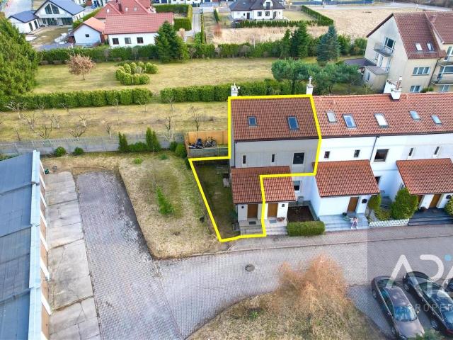 Dom na sprzedaż 5 pokoi kołobrzeski, 68,40 m2, działka 25 m2