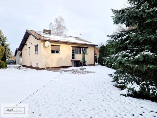 Dom na sprzedaż 5 pokoi koniński, 154 m2, działka 1600 m2