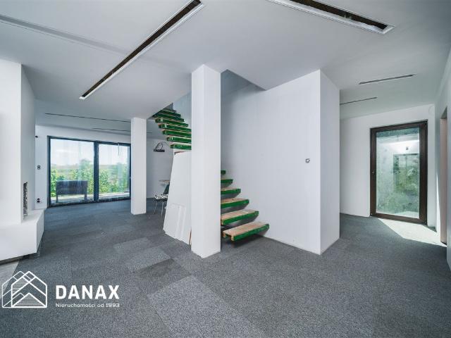 Dom na sprzedaż 5 pokoi krakowski, 472 m2, działka 700 m2
