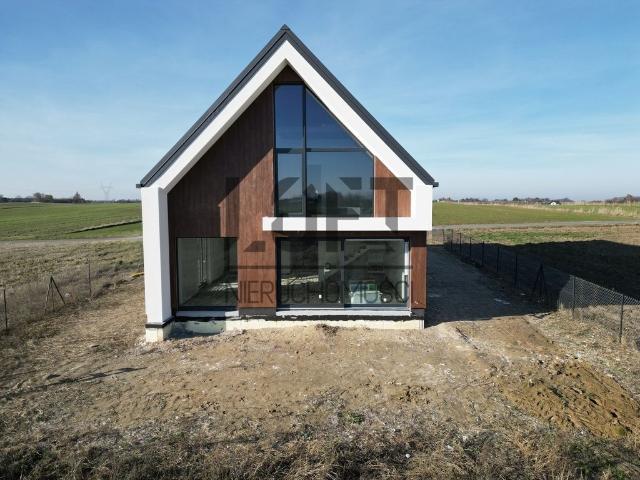 Dom na sprzedaż 5 pokoi lubelski, 203 m2, działka 1302 m2