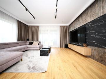 Dom na sprzedaż 5 pokoi lubelski, 204 m2, działka 700 m2