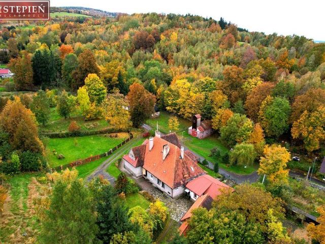 Dom na sprzedaż 5 pokoi lwówecki, 195 m2, działka 2500 m2