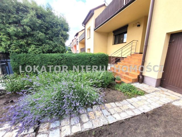 Dom na sprzedaż 5 pokoi Piła, 219,50 m2, działka 230 m2