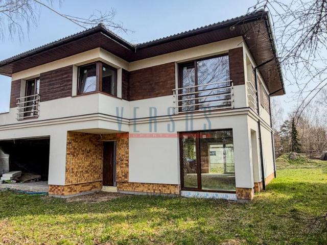 Dom na sprzedaż 5 pokoi piaseczyński, 256 m2, działka 908 m2