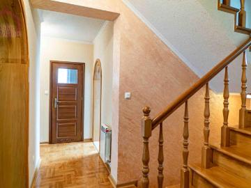 Dom na sprzedaż 5 pokoi Przemyśl, 204,90 m2, działka 7,400 m2