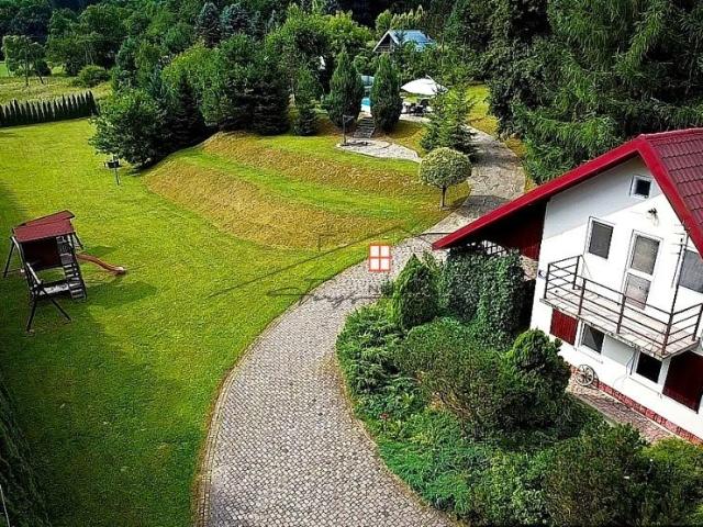 Dom na sprzedaż 5 pokoi przemyski, 71,10 m2, działka 3900 m2