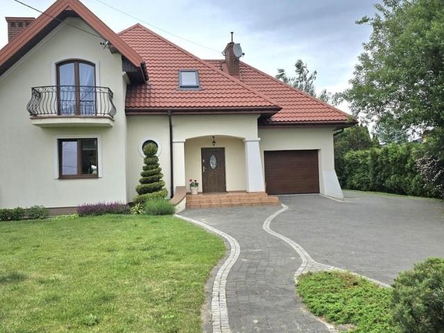 Dom na sprzedaż 5 pokoi siedlecki, 135,10 m2, działka 1292,500 m2
