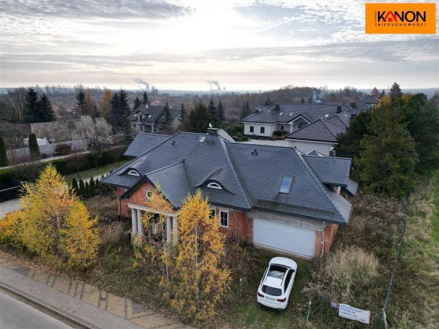Dom na sprzedaż 5 pokoi Sosnowiec, 270 m2, działka 955 m2