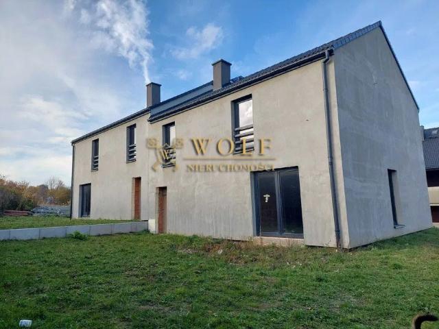 Dom na sprzedaż 5 pokoi tarnogórski, 144 m2, działka 320 m2