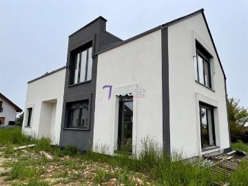 Dom na sprzedaż 5 pokoi tarnogórski, 263 m2, działka 715 m2
