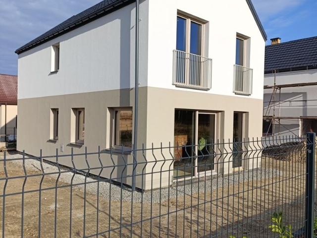 Dom na sprzedaż 5 pokoi tarnowski, 104 m2, działka 310 m2