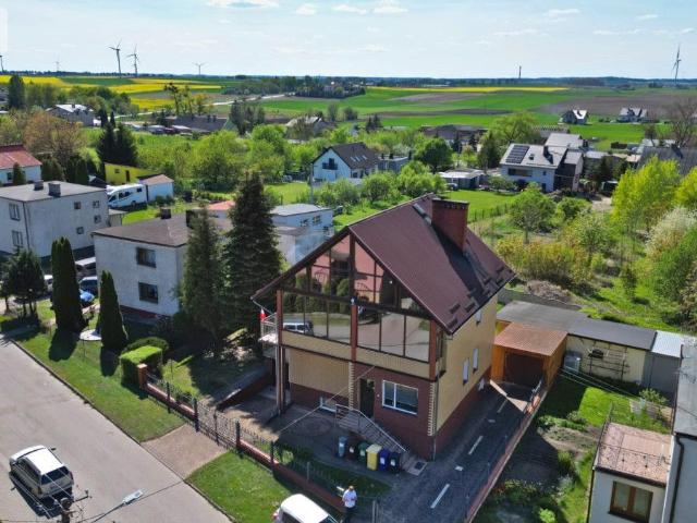 Dom na sprzedaż 5 pokoi tczewski, 344 m2, działka 700 m2