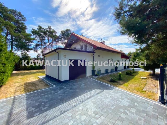 Dom na sprzedaż 5 pokoi tomaszowski, 222 m2, działka 843 m2