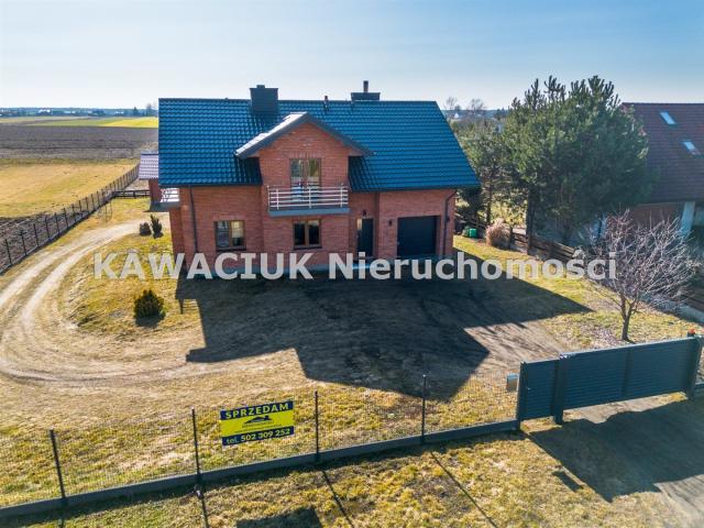 Dom na sprzedaż 5 pokoi tomaszowski, 236 m2, działka 4850 m2