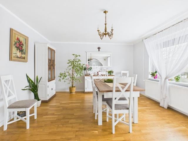 Dom na sprzedaż 5 pokoi toruński, 200 m2, działka 1000 m2