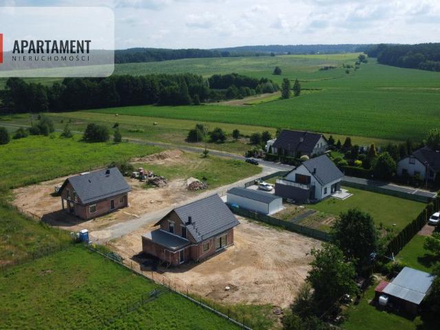 Dom na sprzedaż 5 pokoi trzebnicki, 134,28 m2, działka 1400 m2
