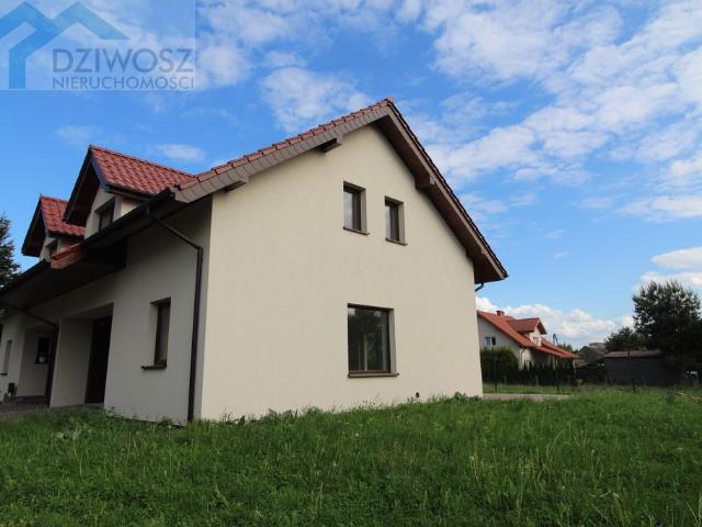 Dom na sprzedaż 5 pokoi trzebnicki, 133,28 m2, działka 450 m2