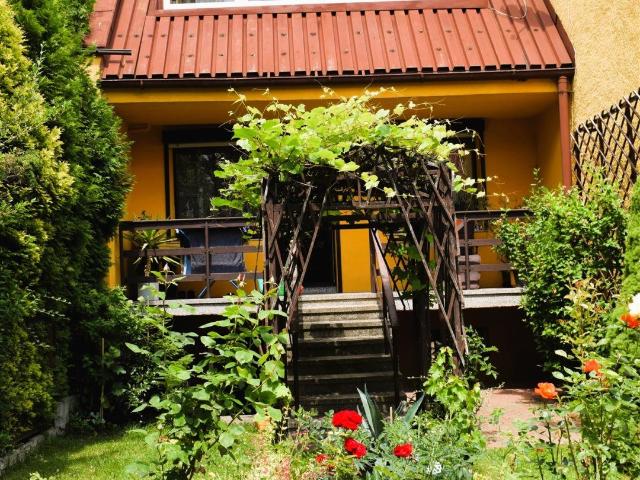 Dom na sprzedaż 5 pokoi Wałbrzych, 160,77 m2, działka 204 m2