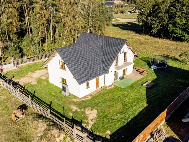 Dom na sprzedaż 5 pokoi wejherowski, 220 m2, działka 1300 m2